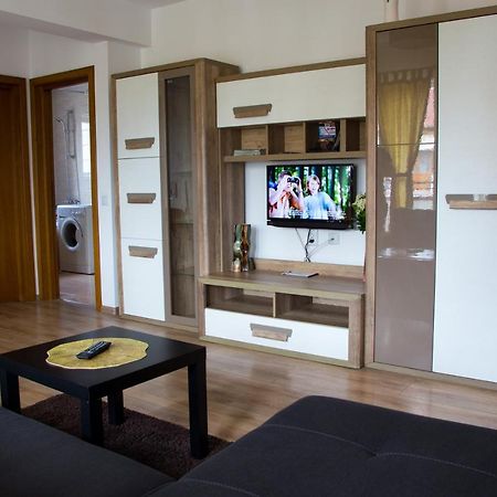 Casa Georgi Coresi Brasov Apartment ภายนอก รูปภาพ