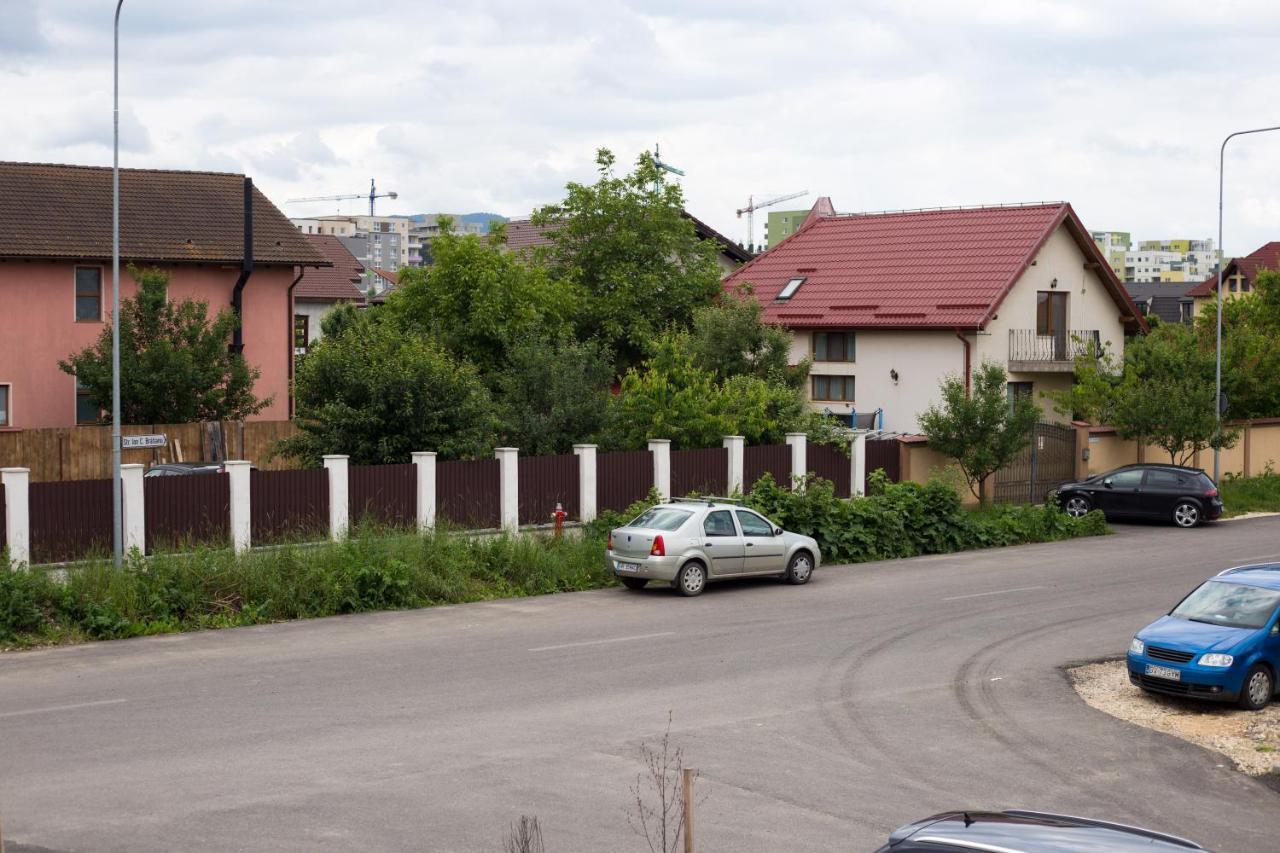 Casa Georgi Coresi Brasov Apartment ภายนอก รูปภาพ